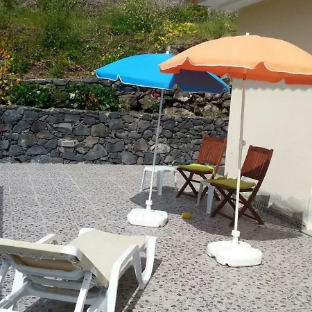 Casa Ladeira Holiday home Boaventura